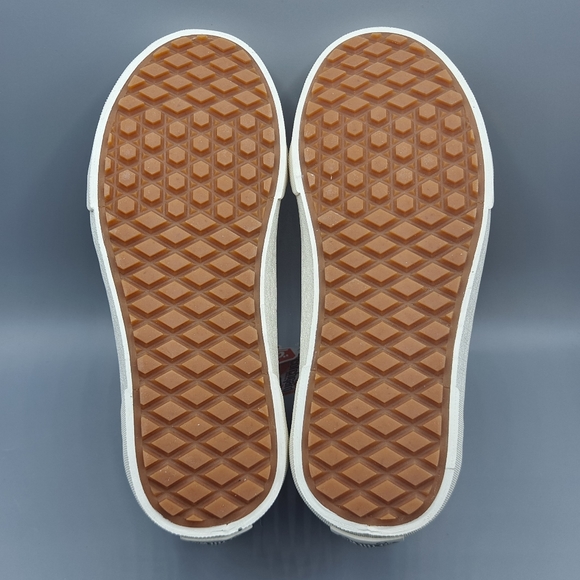 New Vans Sk8-Hi Top MTE Frost Gray Prune Purple Red Women's Size 5 and 5.5 - Picture 11 of 13